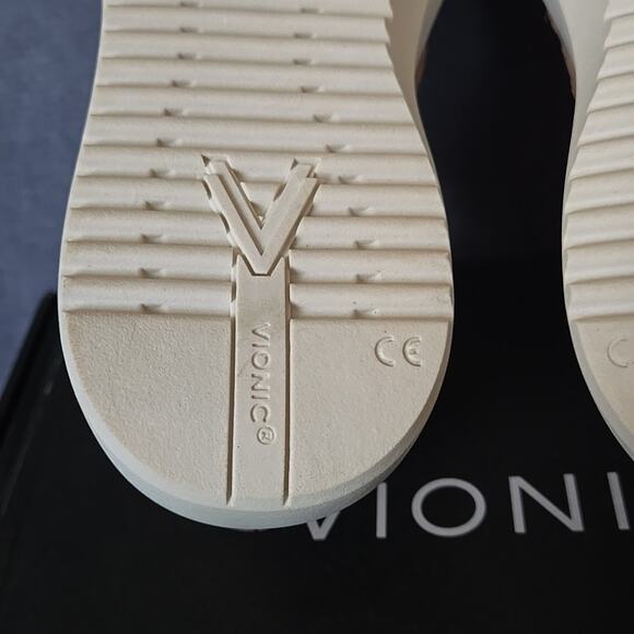 Vionic Kearny NEW Women's Platform Slip-On Comfort Sneaker Rose Gold Size 9 WIDE - Picture 7 of 11